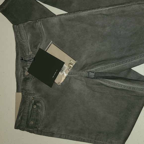 NWT.  BLK DNM NYC 28R - Picture 3 of 4